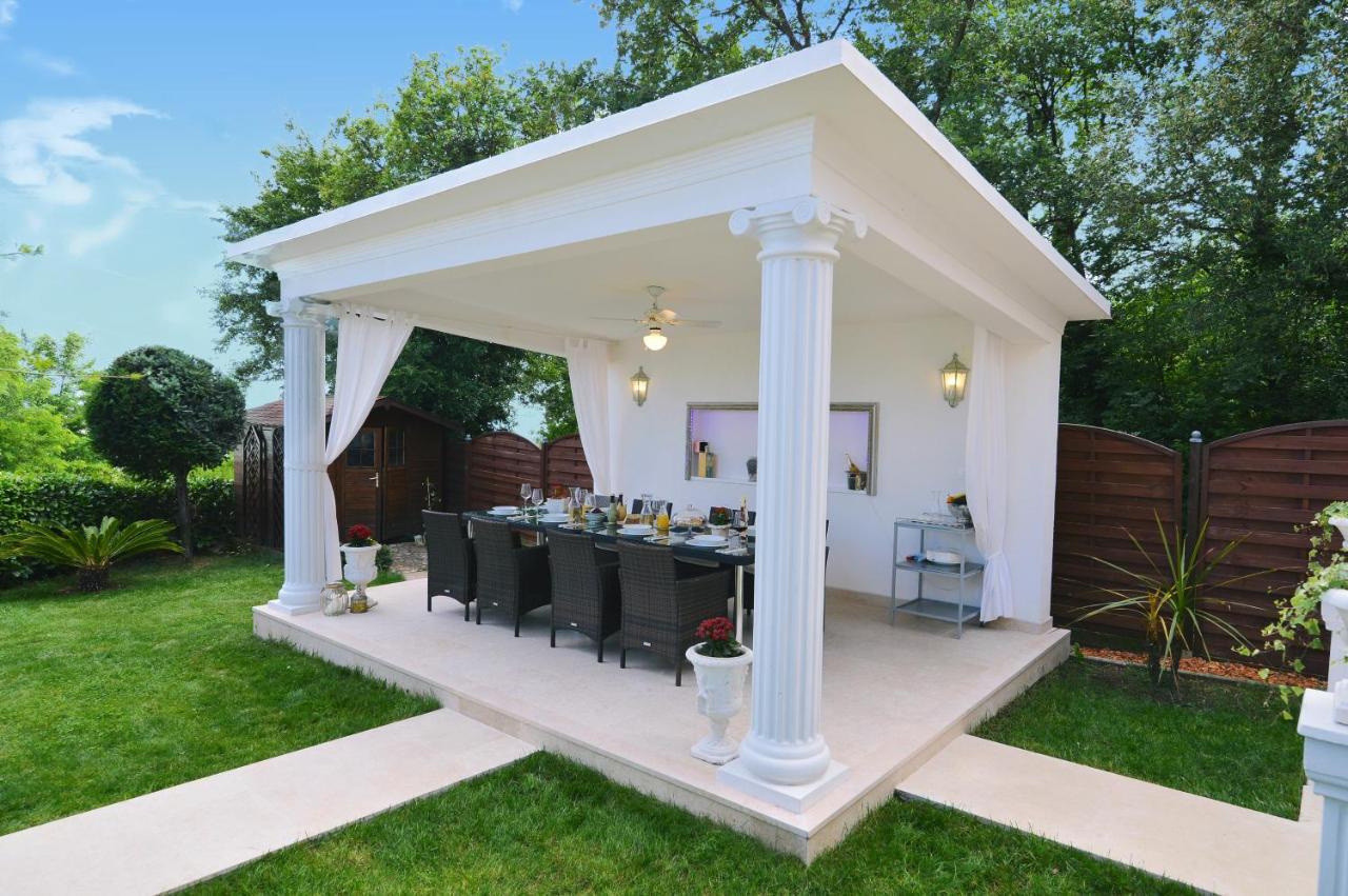 Apartments Villa Chiara Opatija Ičići Εξωτερικό φωτογραφία